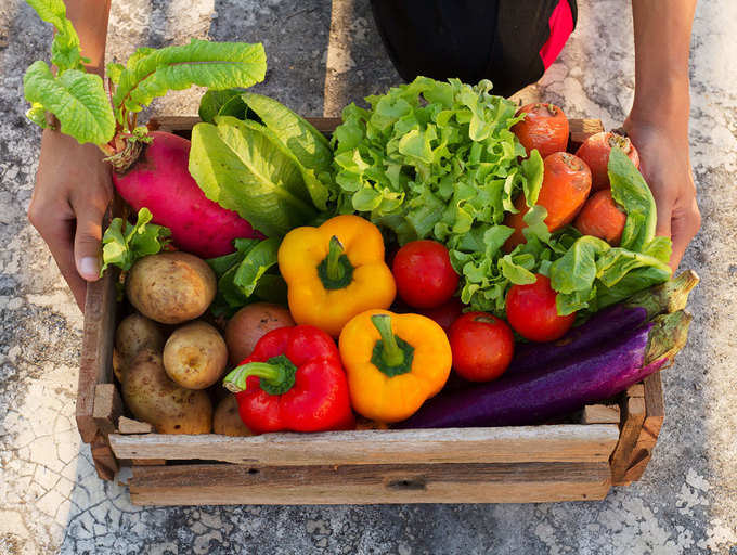 tray of fresh vegetables